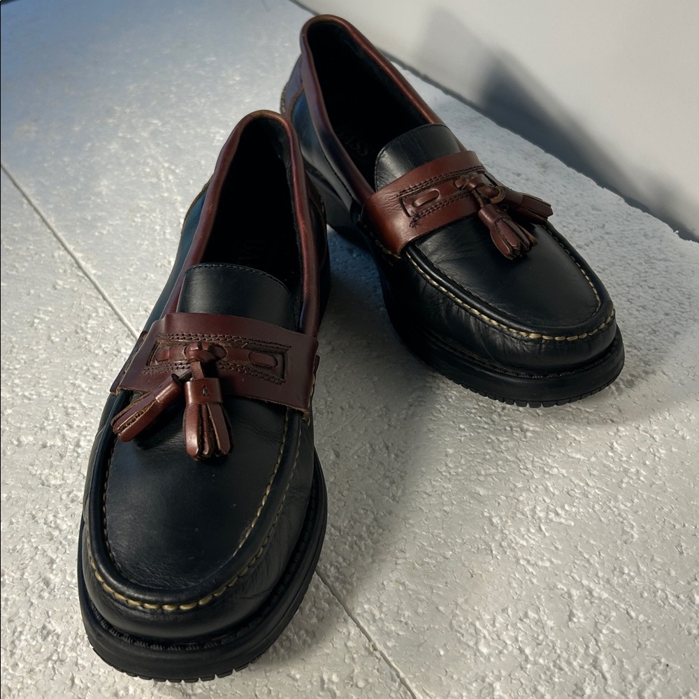 Bass SZ 10 Marine Black & Brown Leather Tassel Loafers Casual Office Preppy